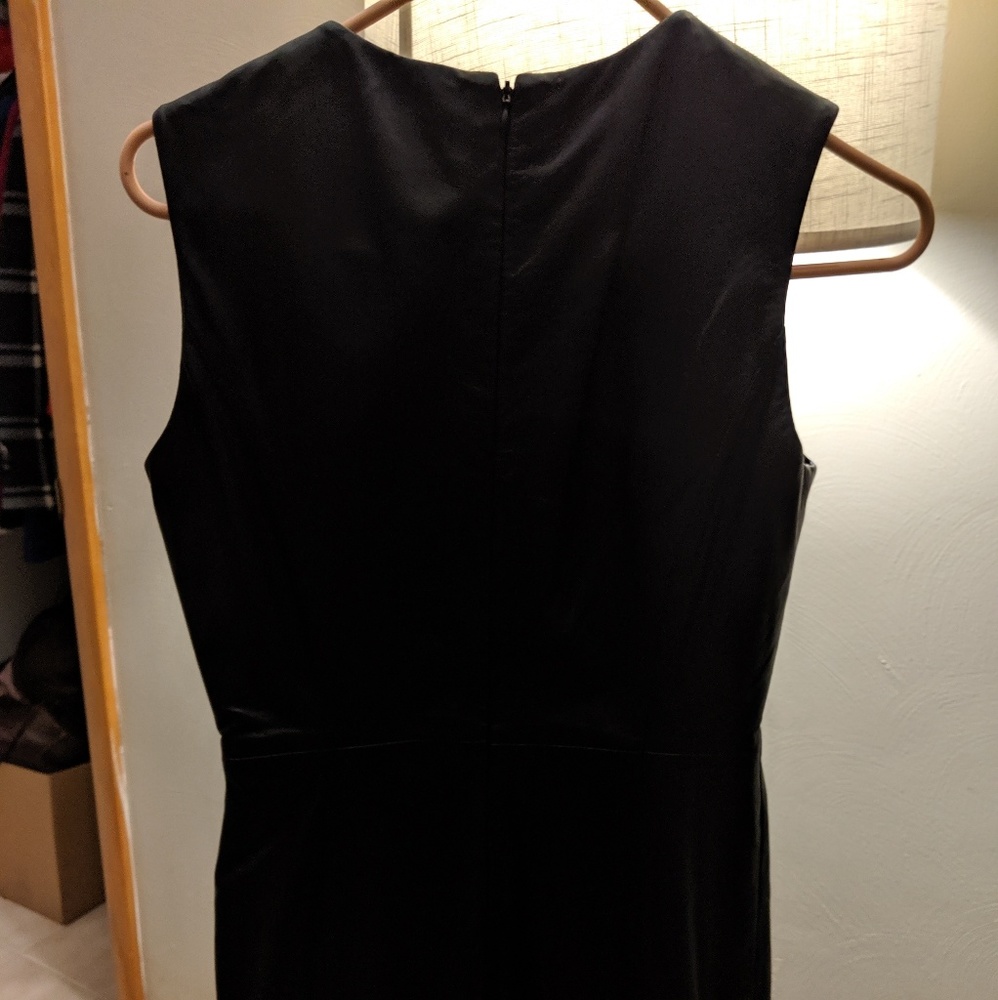 Dress - Picture 4 of 6